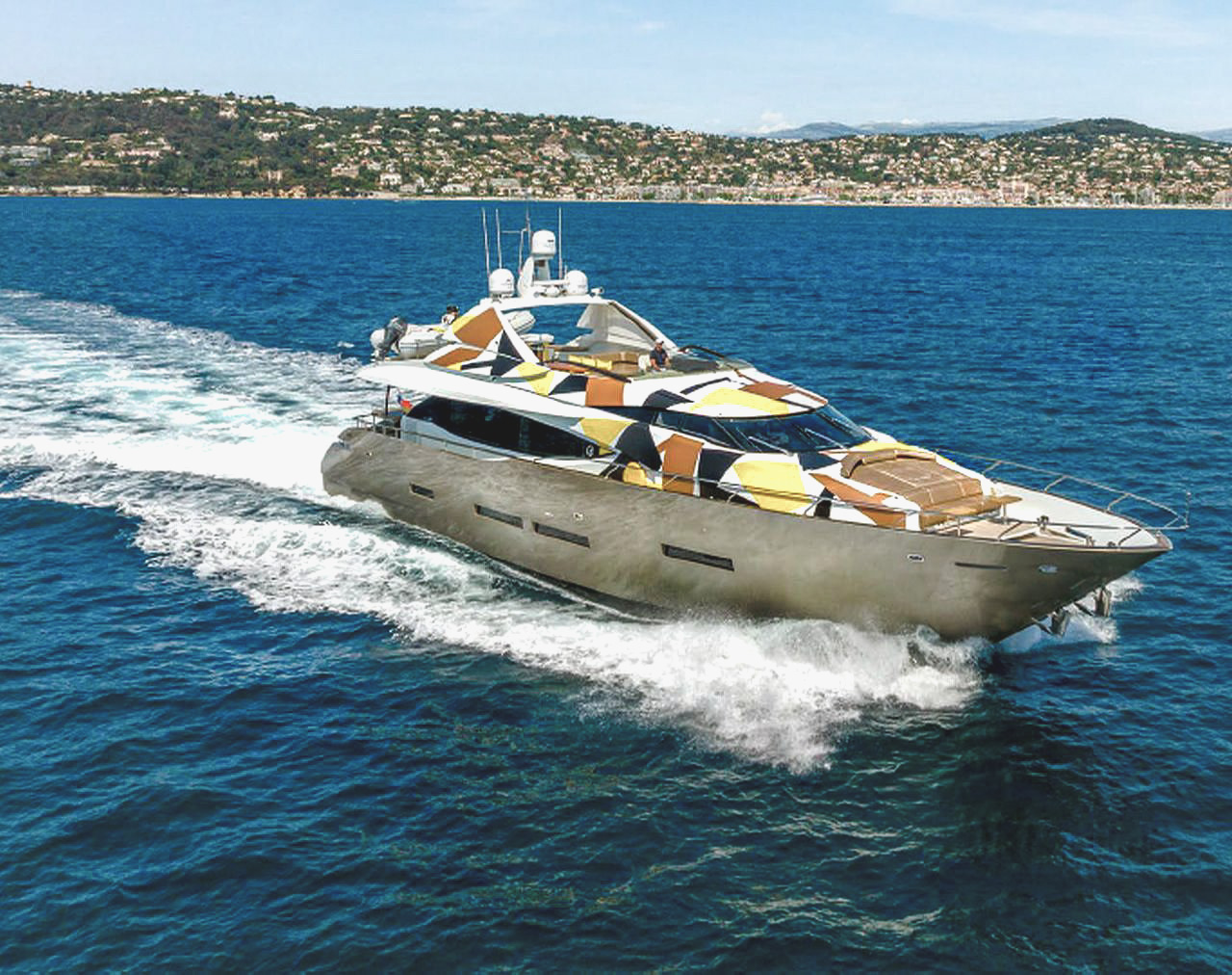 peri yachts website